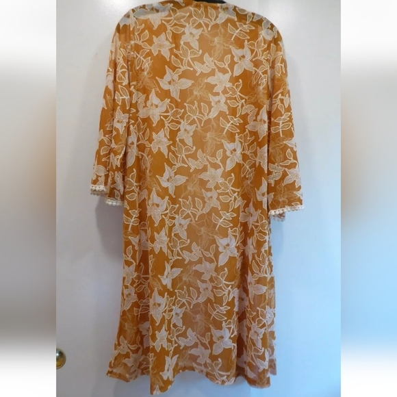 Unwritten M Floral Sheer Kimono Mesh Crochet Orange White Medium - Picture 2 of 4